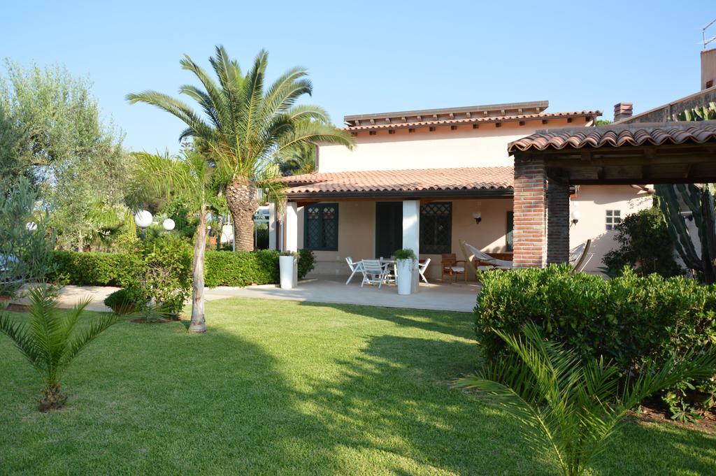Villa Paola Fontane Bianche Buitenkant foto
